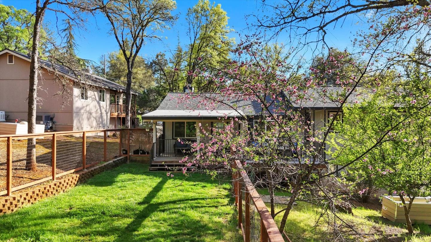 Detail Gallery Image 48 of 69 For 11544 Torrey Pines Dr, Auburn_NVA,  CA 95602 - 3 Beds | 2/1 Baths