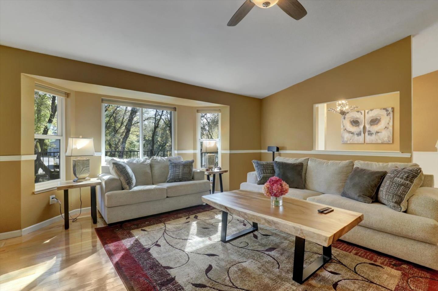 Detail Gallery Image 5 of 69 For 11544 Torrey Pines Dr, Auburn_NVA,  CA 95602 - 3 Beds | 2/1 Baths