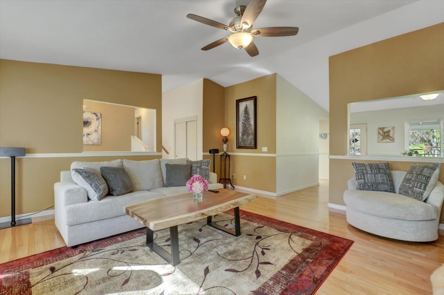 Detail Gallery Image 8 of 69 For 11544 Torrey Pines Dr, Auburn_NVA,  CA 95602 - 3 Beds | 2/1 Baths