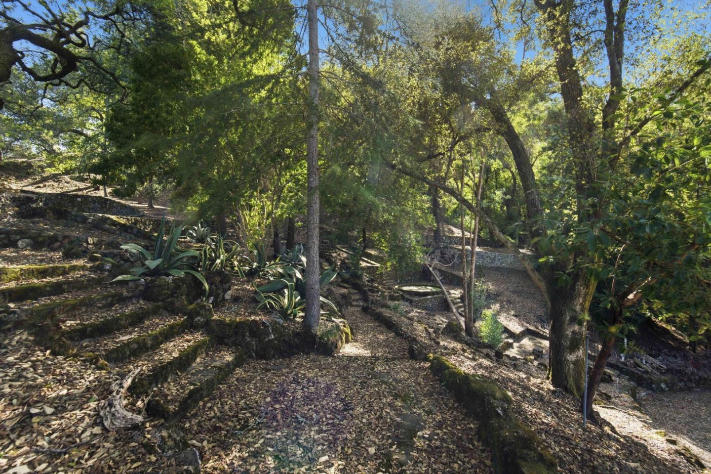 15400 Madrone Hill Road, Saratoga, CA, 95070