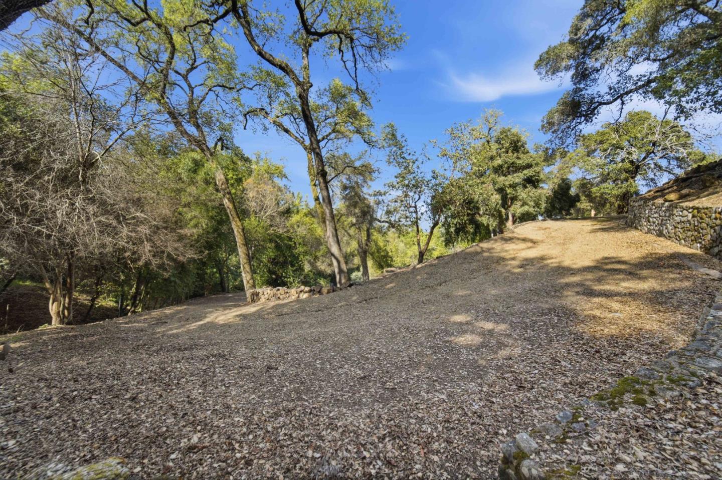 15400 Madrone Hill Road, Saratoga, CA, 95070