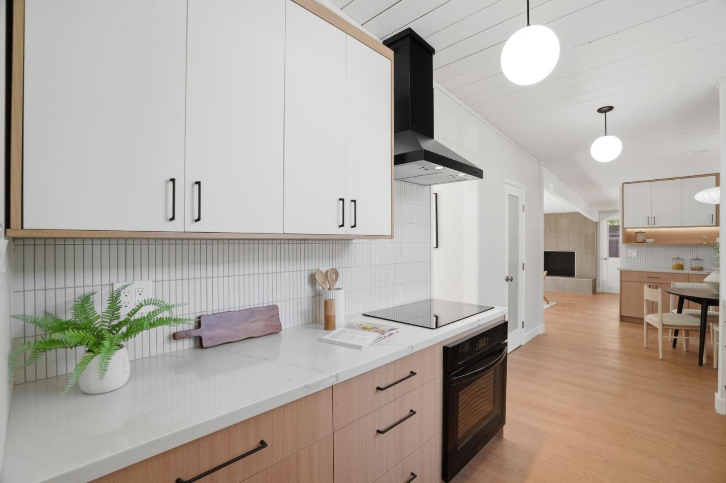 Detail Gallery Image 13 of 53 For 3862 Mumford Pl, Palo Alto,  CA 94306 - 4 Beds | 2/1 Baths