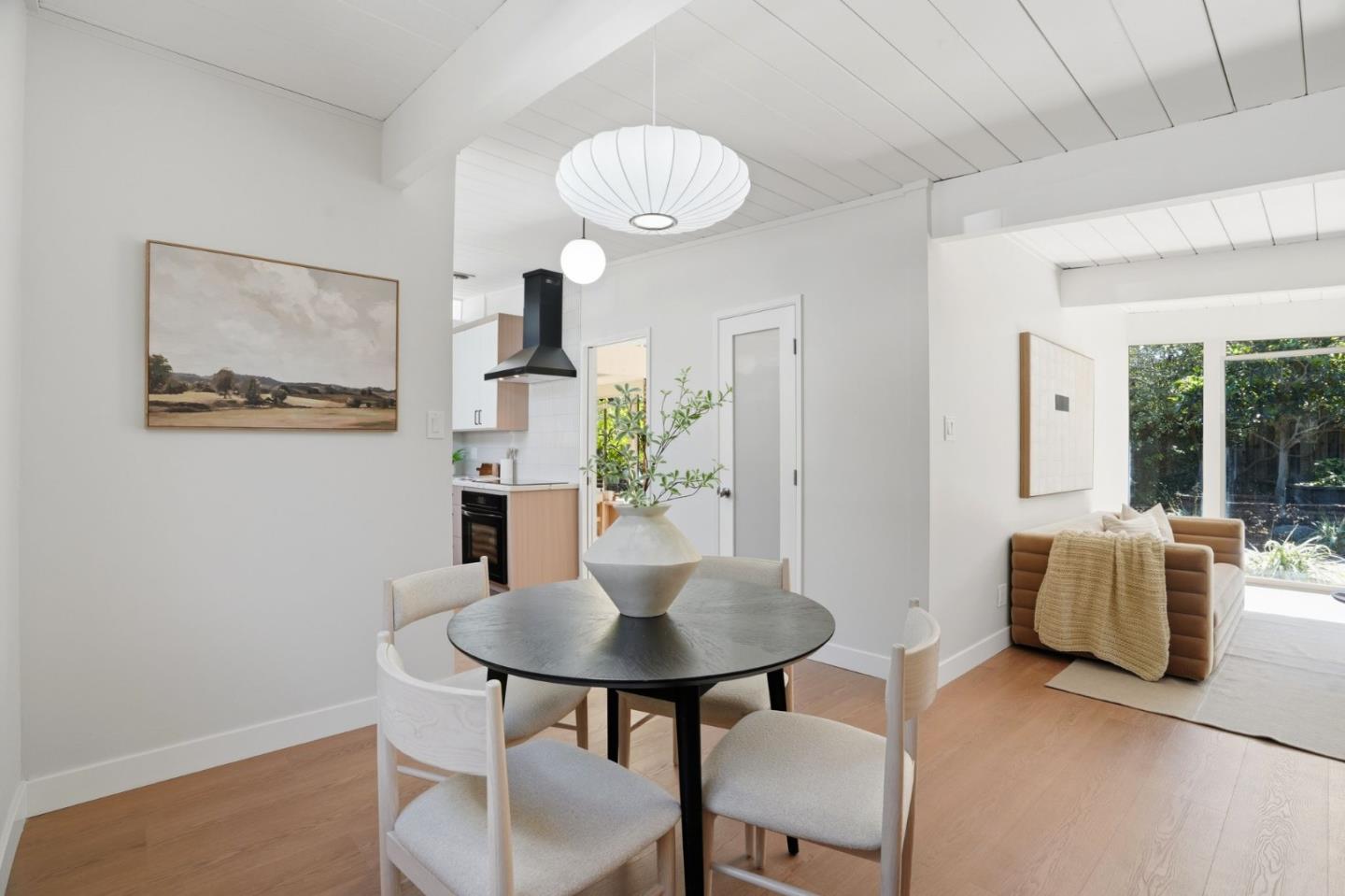 Detail Gallery Image 18 of 53 For 3862 Mumford Pl, Palo Alto,  CA 94306 - 4 Beds | 2/1 Baths