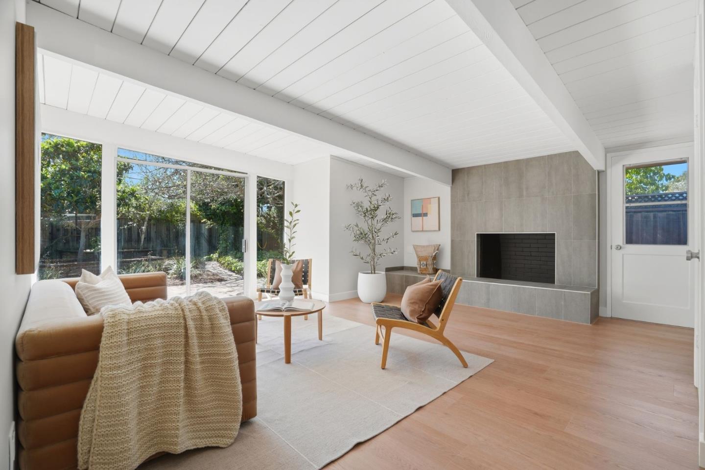 Detail Gallery Image 22 of 53 For 3862 Mumford Pl, Palo Alto,  CA 94306 - 4 Beds | 2/1 Baths