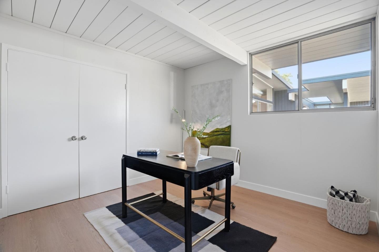 Detail Gallery Image 37 of 53 For 3862 Mumford Pl, Palo Alto,  CA 94306 - 4 Beds | 2/1 Baths