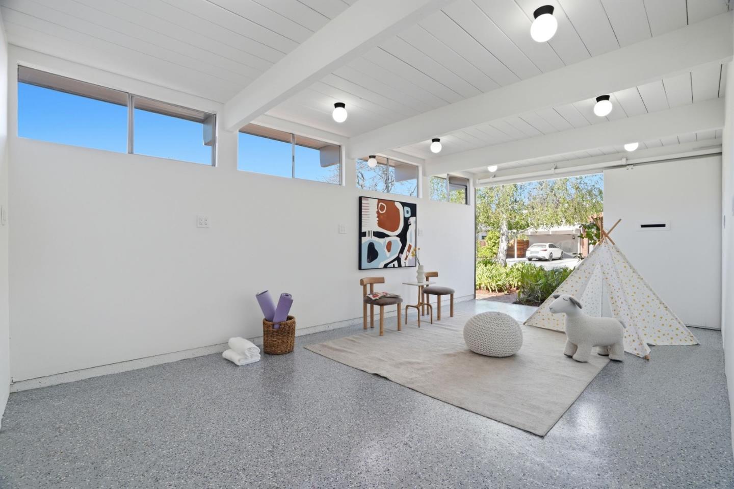 Detail Gallery Image 42 of 53 For 3862 Mumford Pl, Palo Alto,  CA 94306 - 4 Beds | 2/1 Baths