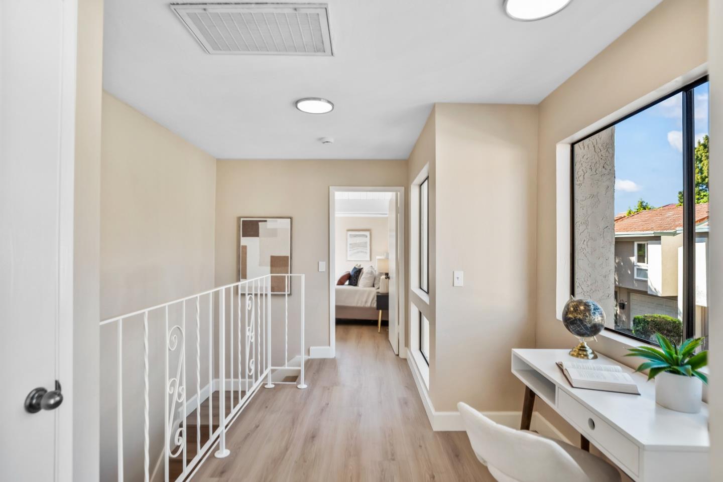 Detail Gallery Image 18 of 33 For 812 Kingfisher Ter, Sunnyvale,  CA 94087 - 2 Beds | 2/1 Baths