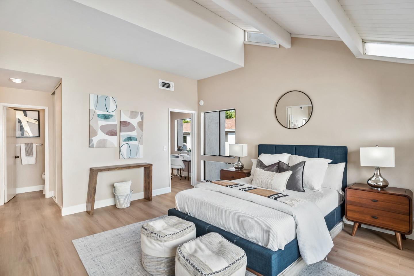 Detail Gallery Image 27 of 33 For 812 Kingfisher Ter, Sunnyvale,  CA 94087 - 2 Beds | 2/1 Baths