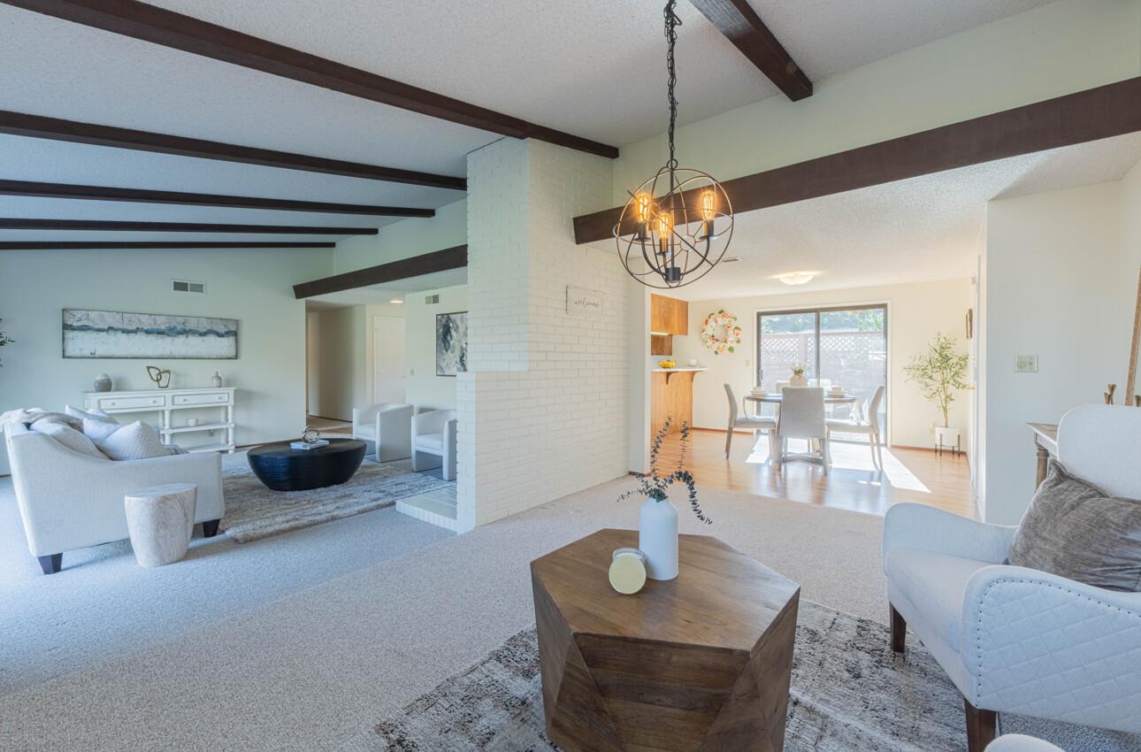 Detail Gallery Image 10 of 26 For 22810 Bravo Pl, Salinas,  CA 93908 - 4 Beds | 2 Baths