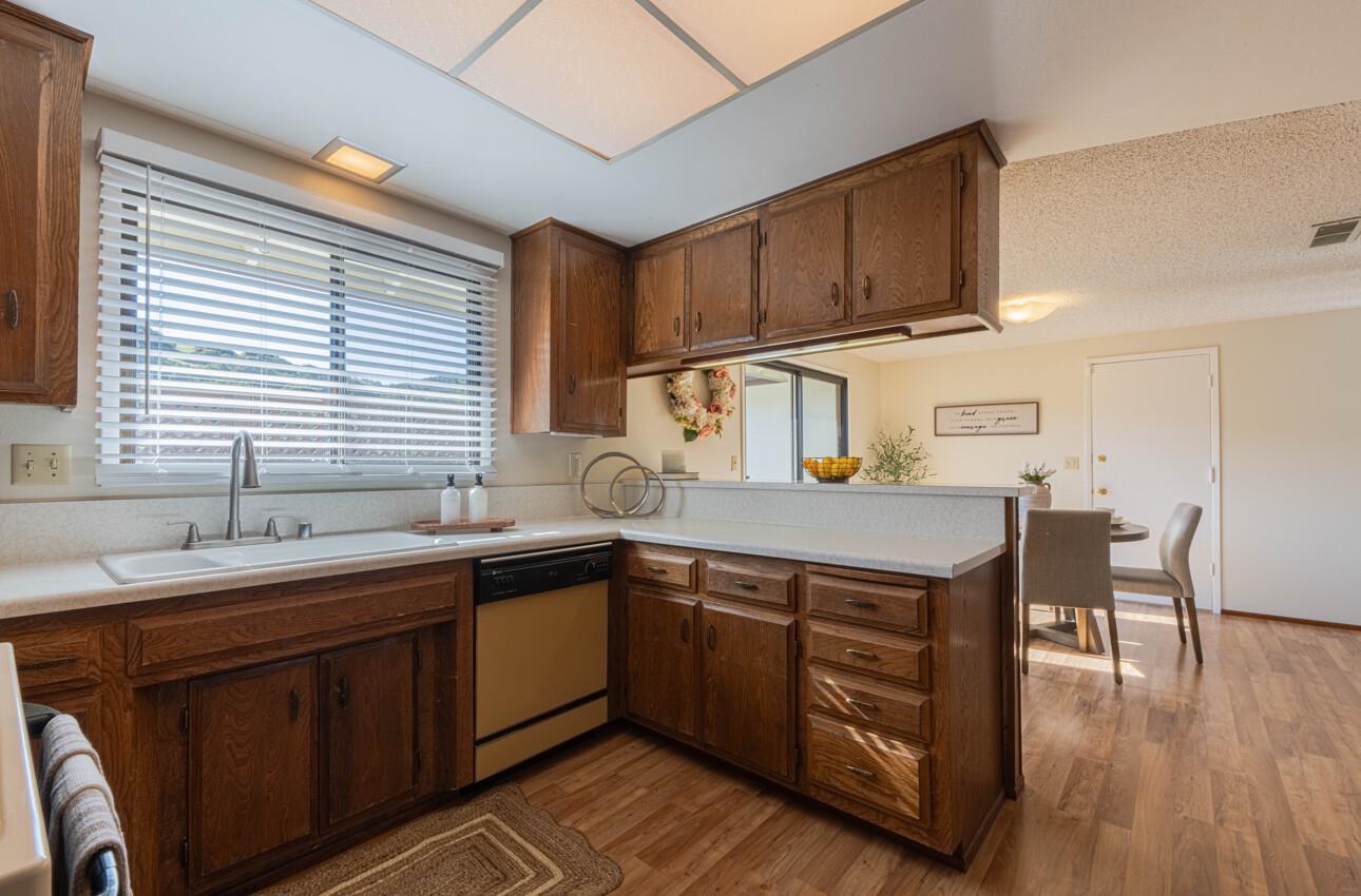 Detail Gallery Image 14 of 26 For 22810 Bravo Pl, Salinas,  CA 93908 - 4 Beds | 2 Baths