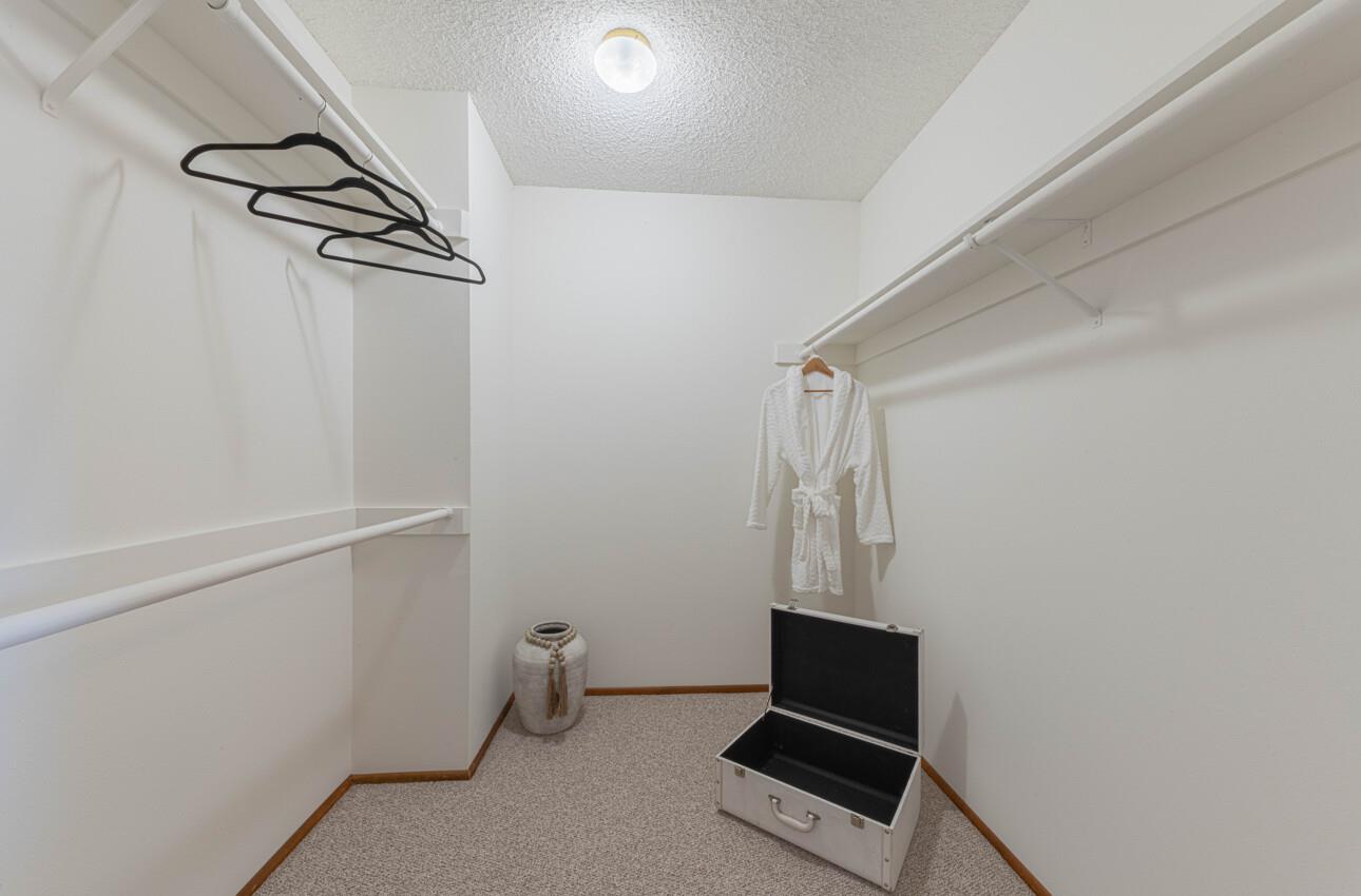 Detail Gallery Image 17 of 26 For 22810 Bravo Pl, Salinas,  CA 93908 - 4 Beds | 2 Baths