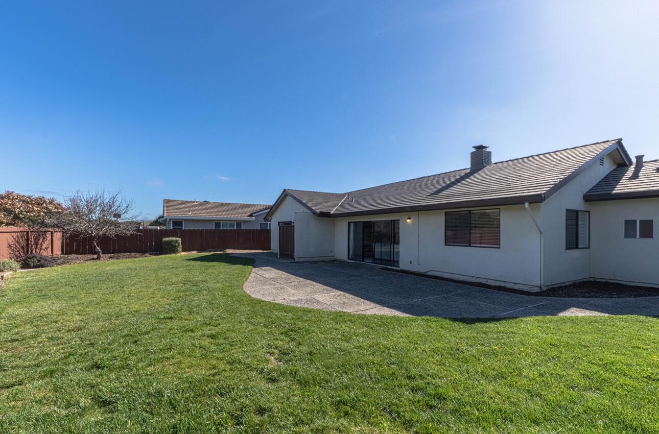 Detail Gallery Image 25 of 26 For 22810 Bravo Pl, Salinas,  CA 93908 - 4 Beds | 2 Baths