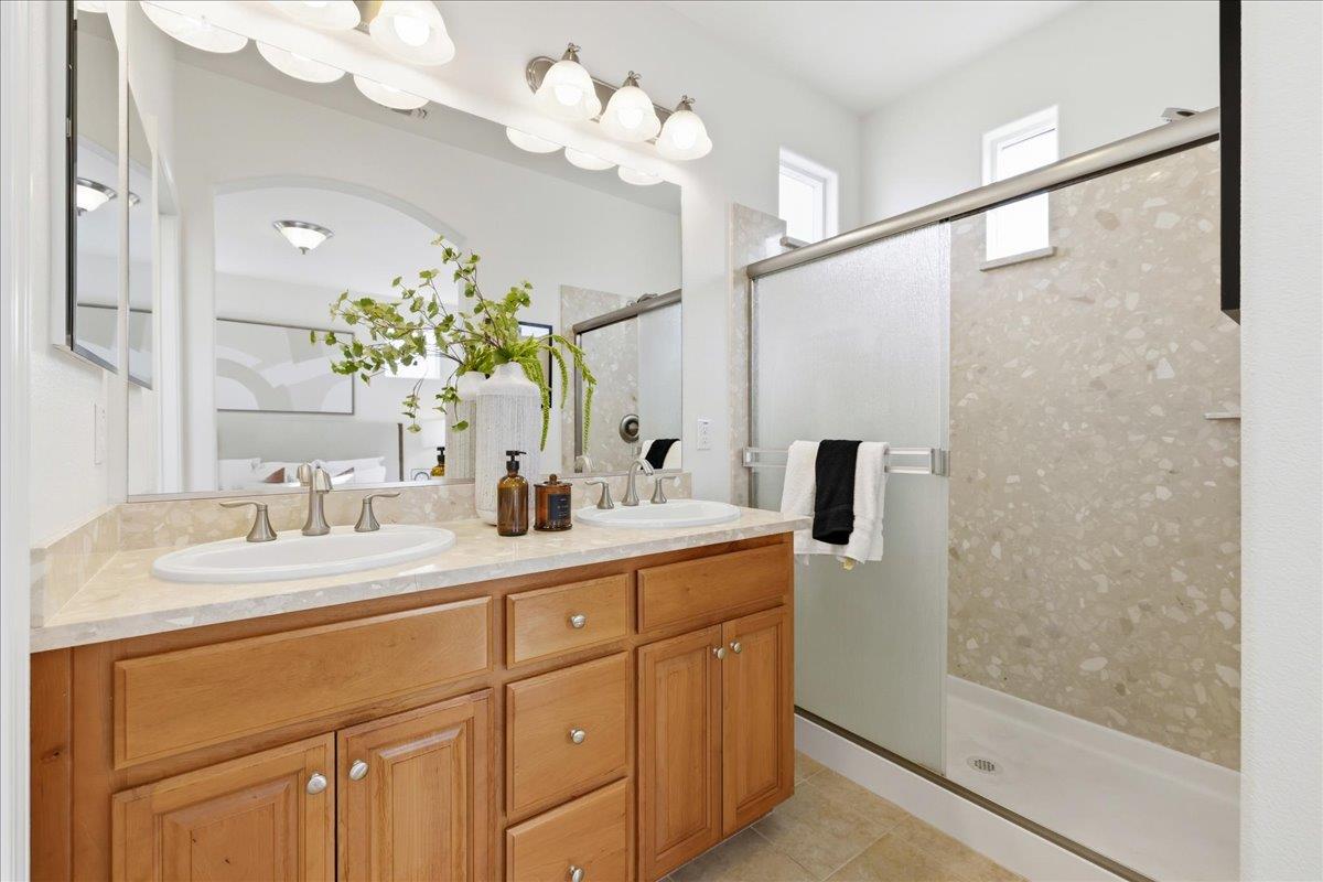 Detail Gallery Image 18 of 25 For 3553 Meyer Pl, Santa Clara,  CA 95051 - 4 Beds | 4 Baths