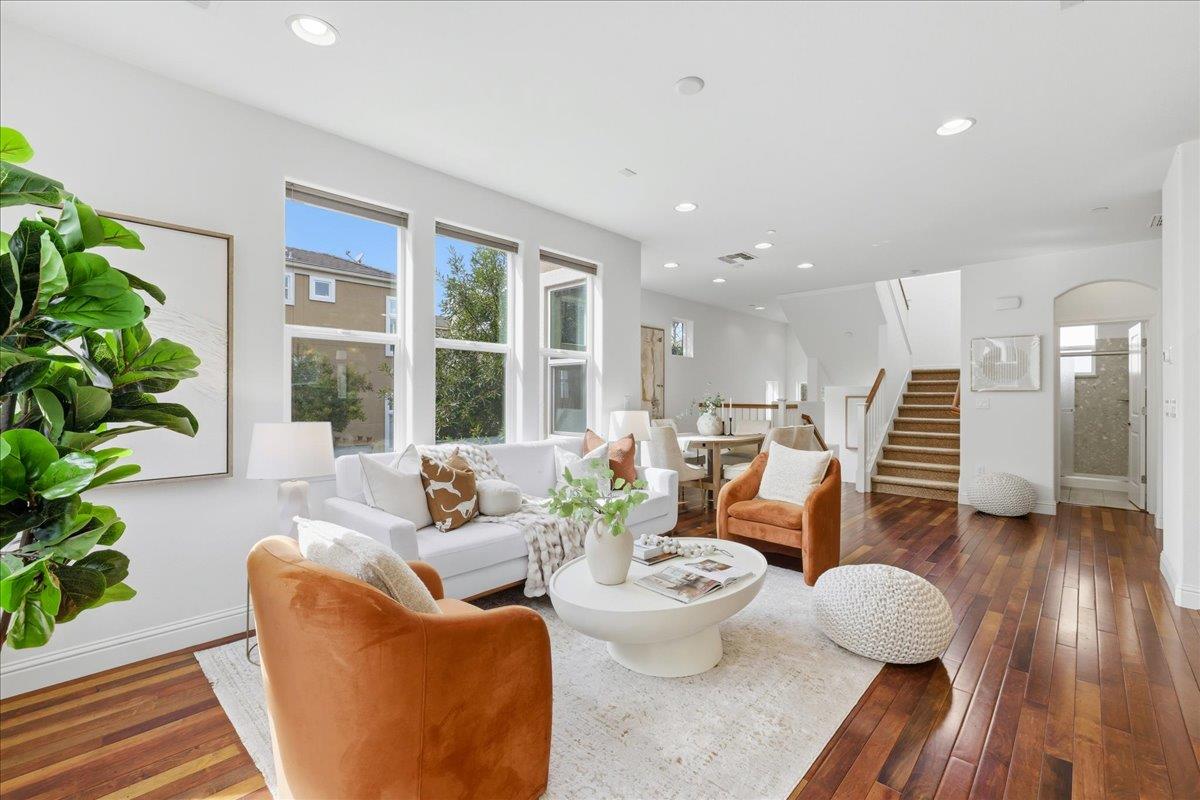 Detail Gallery Image 6 of 25 For 3553 Meyer Pl, Santa Clara,  CA 95051 - 4 Beds | 4 Baths