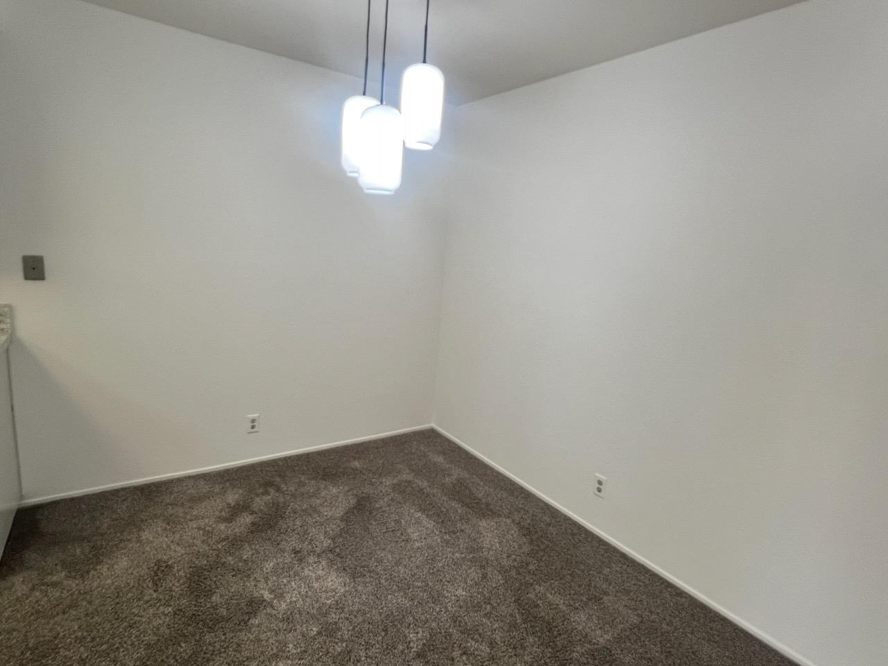 Detail Gallery Image 10 of 22 For 1018 Cedar Gables Dr, San Jose,  CA 95118 - 2 Beds | 2 Baths