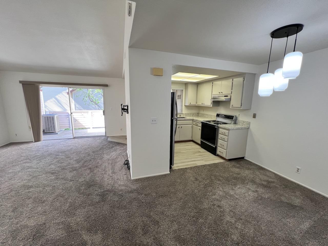 Detail Gallery Image 18 of 22 For 1018 Cedar Gables Dr, San Jose,  CA 95118 - 2 Beds | 2 Baths