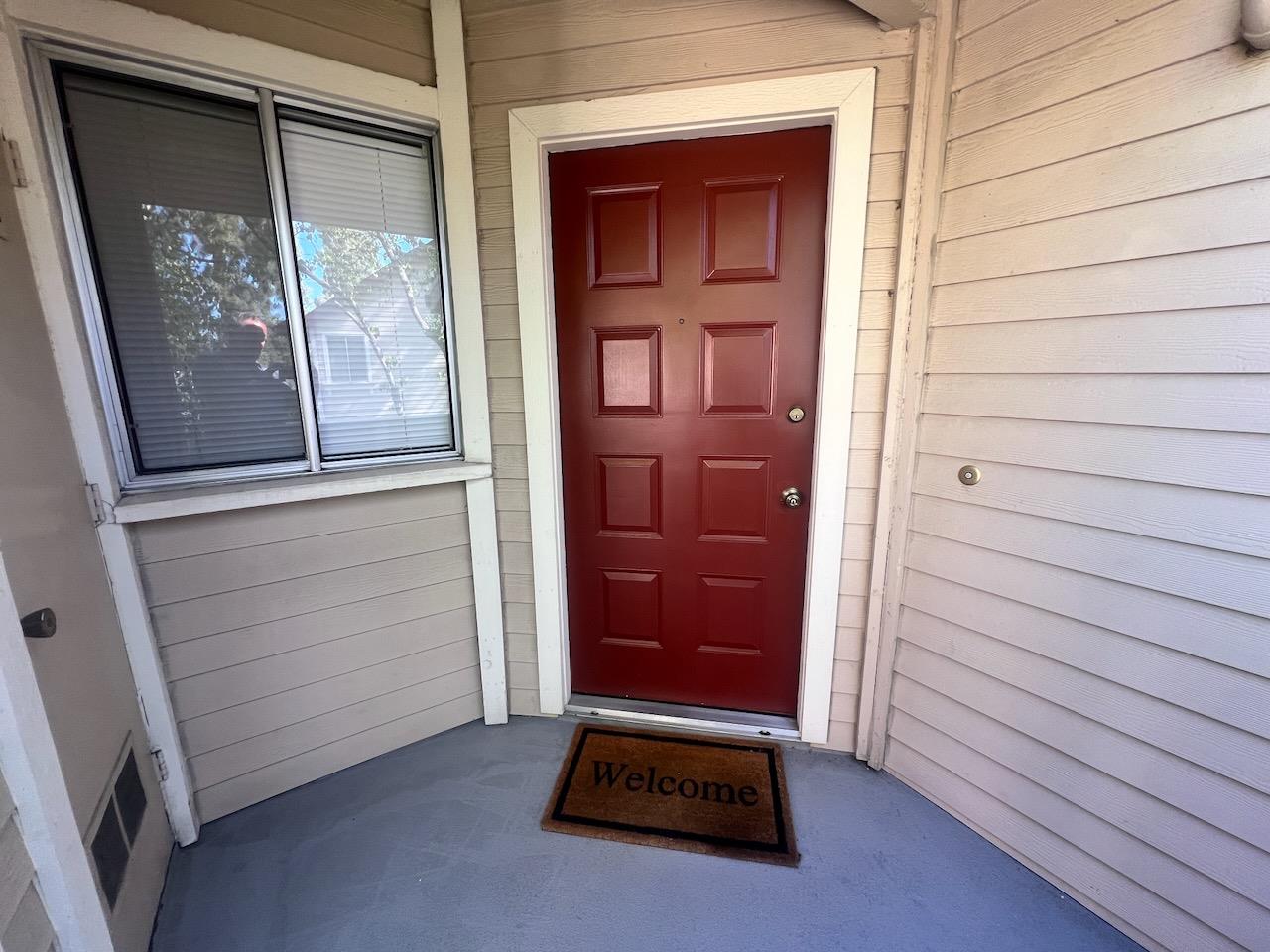 Detail Gallery Image 2 of 22 For 1018 Cedar Gables Dr, San Jose,  CA 95118 - 2 Beds | 2 Baths