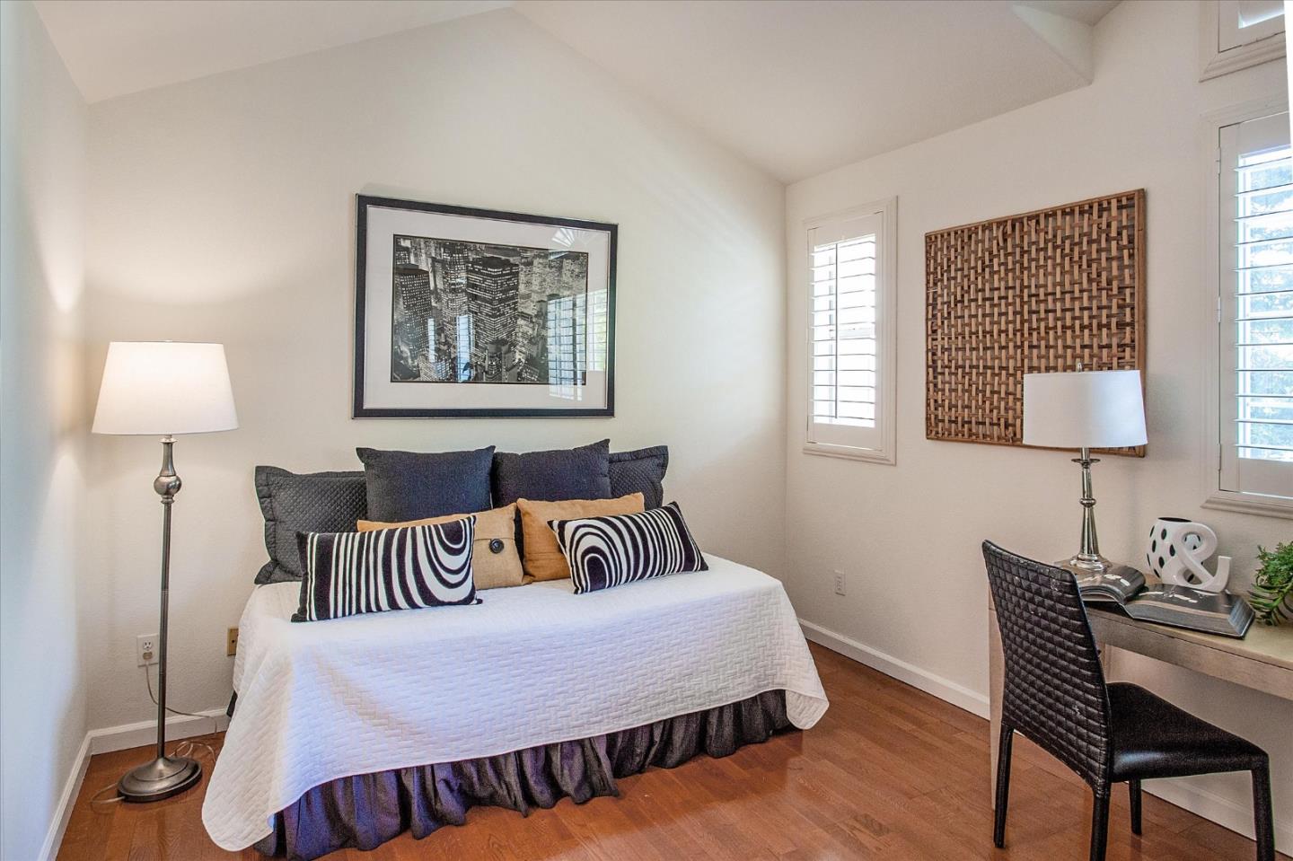 Photo #15: ML82039179 Listing: Photo #15