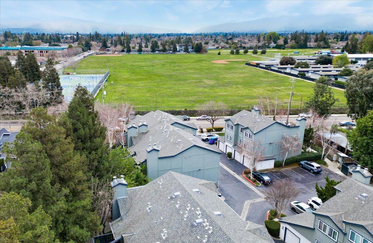 Detail Gallery Image 18 of 20 For 680 Blackford, San Jose,  CA 95117 - 2 Beds | 2 Baths