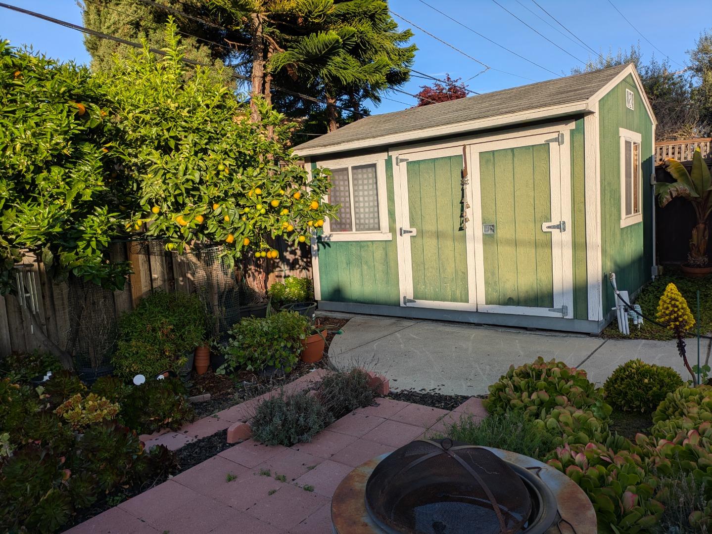 Detail Gallery Image 20 of 25 For 3726 Martin Dr, San Mateo,  CA 94403 - 2 Beds | 1 Baths