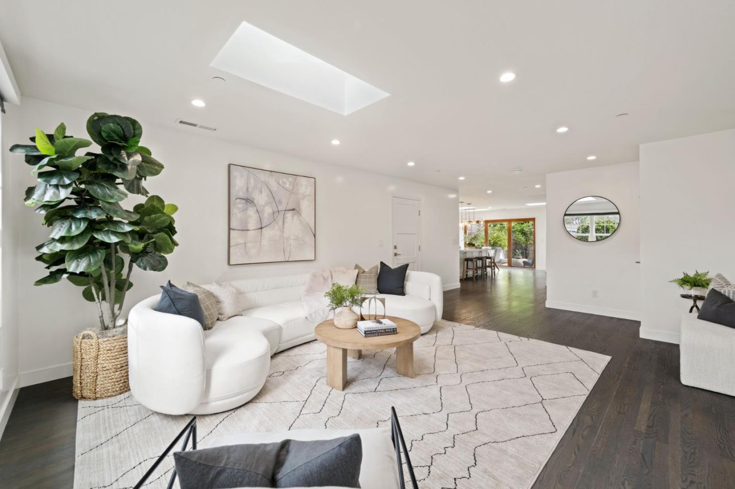 Detail Gallery Image 5 of 34 For 362 Stowell Ave, Sunnyvale,  CA 94085 - 4 Beds | 3 Baths