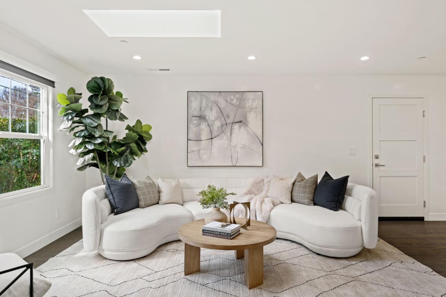 Detail Gallery Image 7 of 34 For 362 Stowell Ave, Sunnyvale,  CA 94085 - 4 Beds | 3 Baths