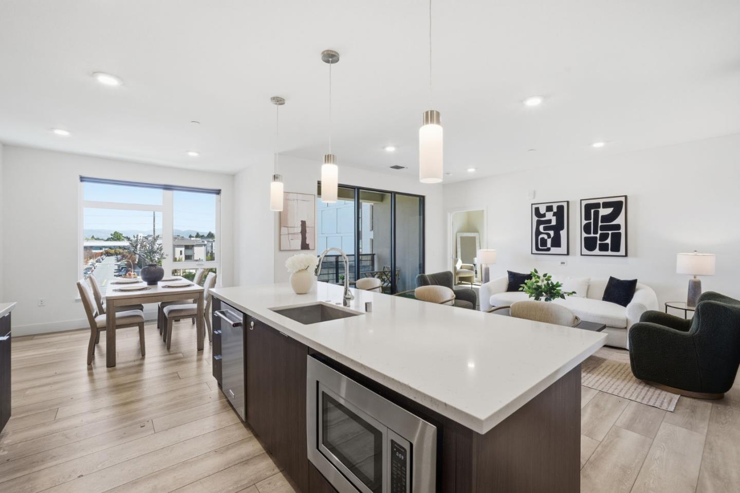 Detail Gallery Image 8 of 29 For 3578 Rambla Pl #303,  Santa Clara,  CA 95051 - 2 Beds | 2/1 Baths