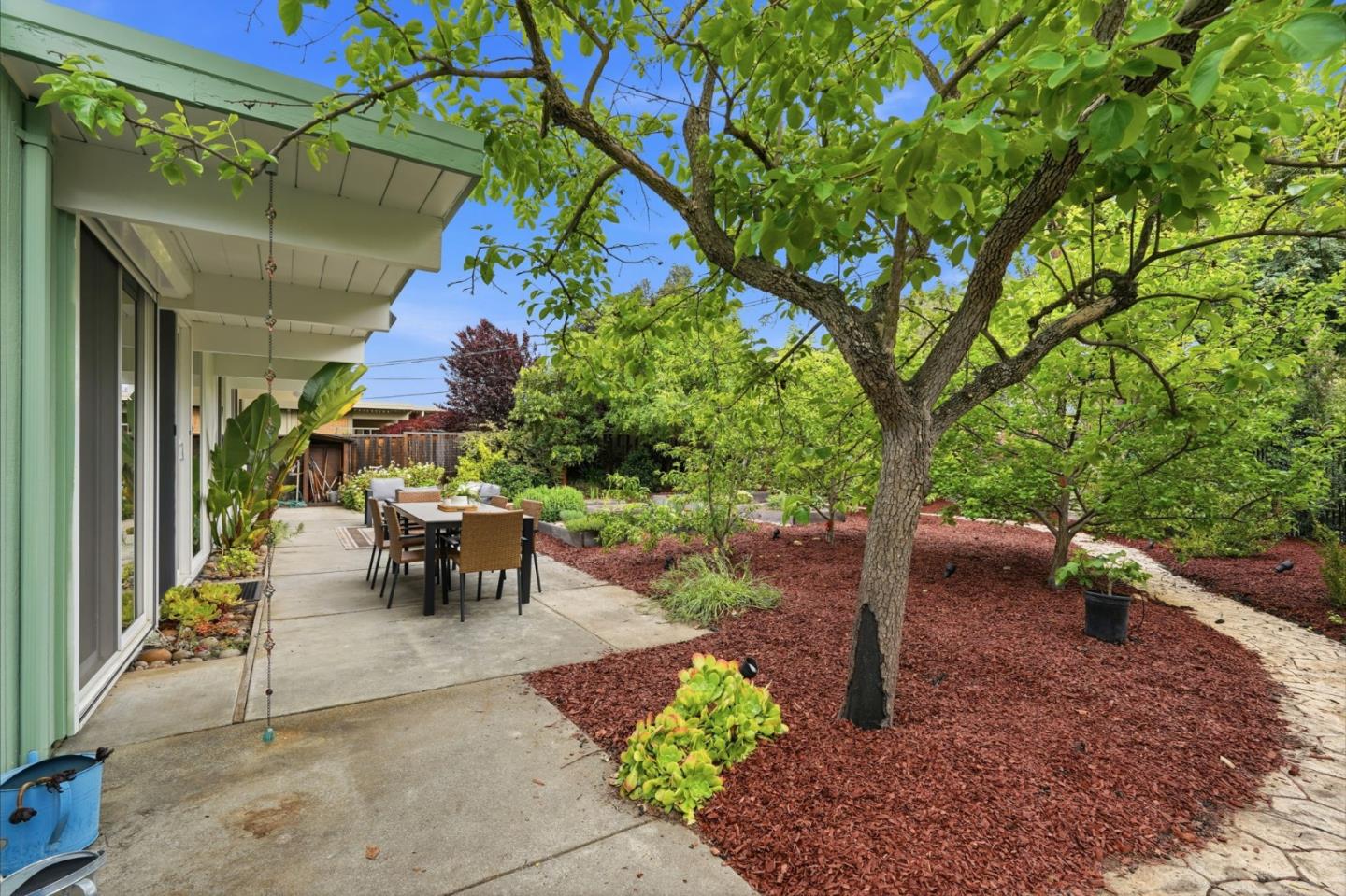 Detail Gallery Image 15 of 28 For 866 Cornwall Ct, Sunnyvale,  CA 94087 - 3 Beds | 2 Baths