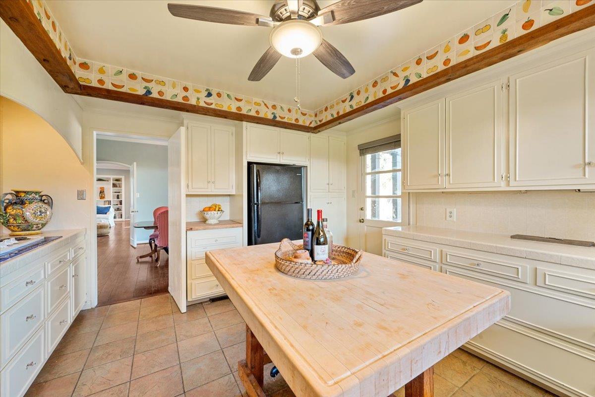 Detail Gallery Image 15 of 70 For 2480 Roblar Ave, Los Olivos,  CA 93441 - 9 Beds | 8 Baths