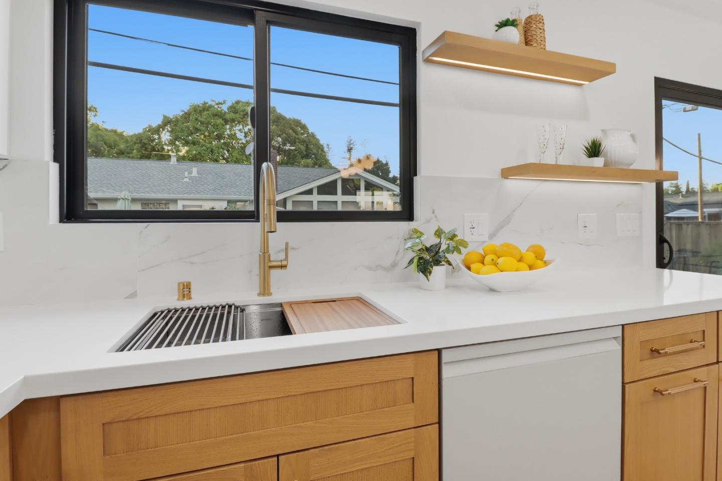 Detail Gallery Image 18 of 46 For 1177 Whitehall Ave, San Jose,  CA 95128 - 3 Beds | 2 Baths