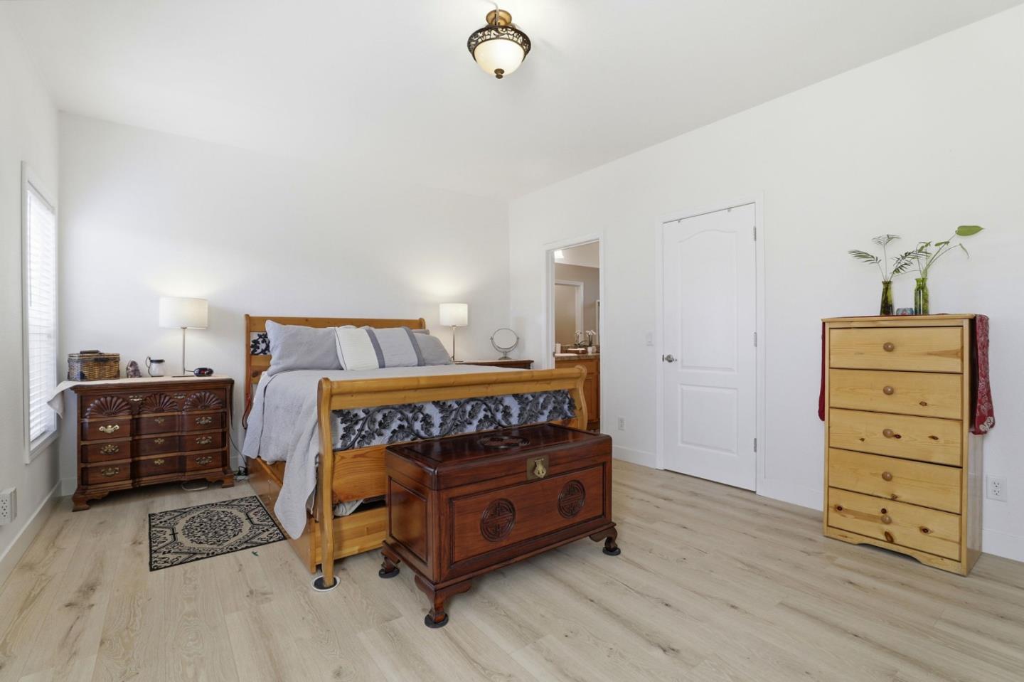 Detail Gallery Image 10 of 17 For 424 Shorewood Ln #424,  San Jose,  CA 95134 - 3 Beds | 2 Baths