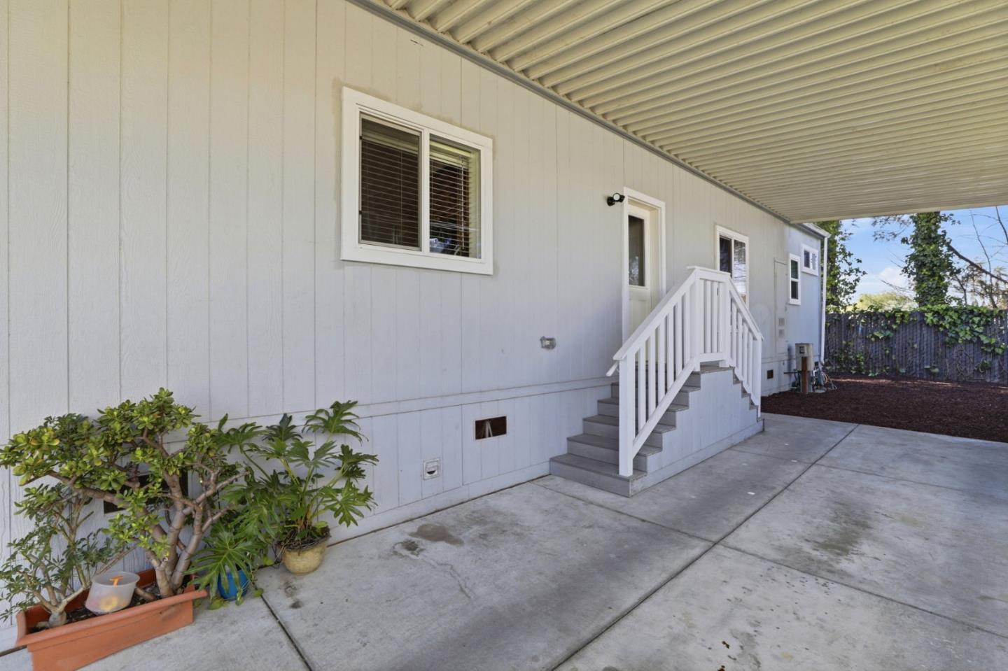 Detail Gallery Image 13 of 17 For 424 Shorewood Ln #424,  San Jose,  CA 95134 - 3 Beds | 2 Baths