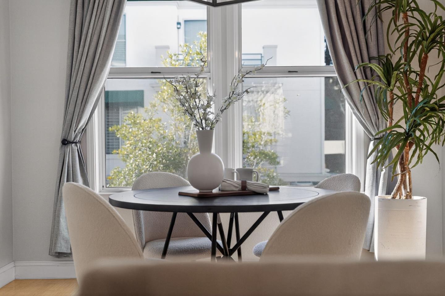 Detail Gallery Image 10 of 34 For 475 Milan Dr #113,  San Jose,  CA 95134 - 1 Beds | 1/1 Baths