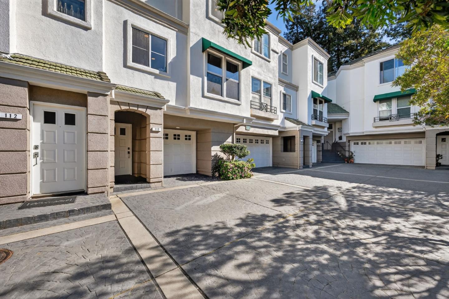 Detail Gallery Image 2 of 34 For 475 Milan Dr #113,  San Jose,  CA 95134 - 1 Beds | 1/1 Baths