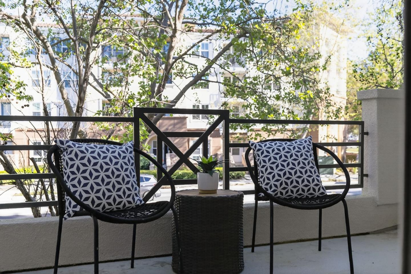 Detail Gallery Image 27 of 34 For 475 Milan Dr #113,  San Jose,  CA 95134 - 1 Beds | 1/1 Baths