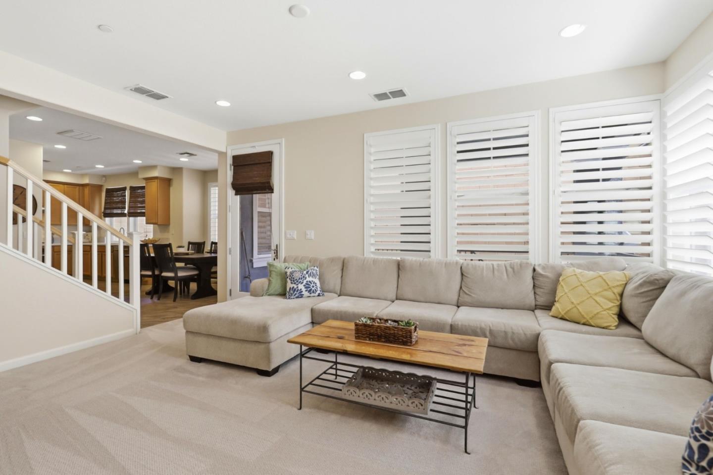 Detail Gallery Image 15 of 32 For 1658 North Pole Pl #1,  San Jose,  CA 95124 - 4 Beds | 4 Baths