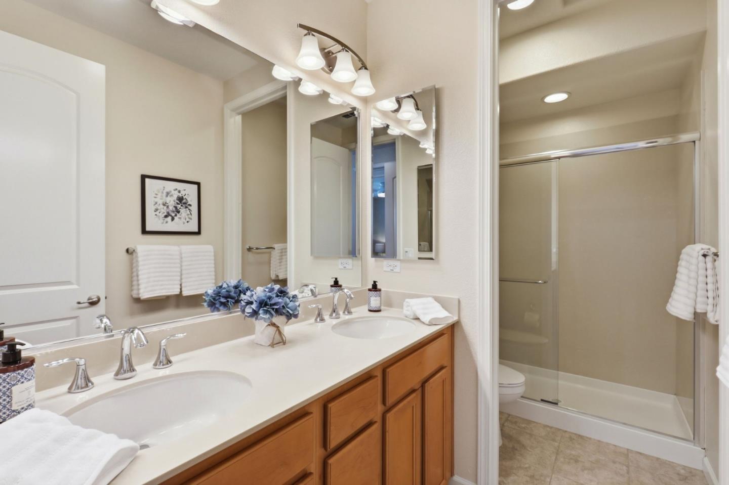 Detail Gallery Image 20 of 32 For 1658 North Pole Pl #1,  San Jose,  CA 95124 - 4 Beds | 4 Baths