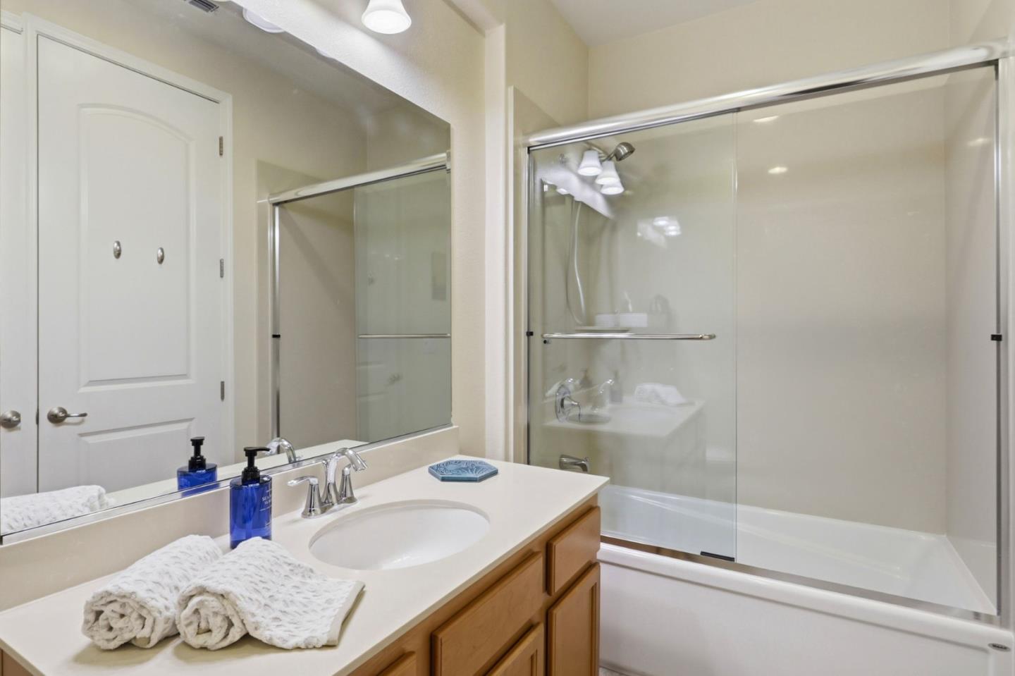 Detail Gallery Image 24 of 32 For 1658 North Pole Pl #1,  San Jose,  CA 95124 - 4 Beds | 4 Baths