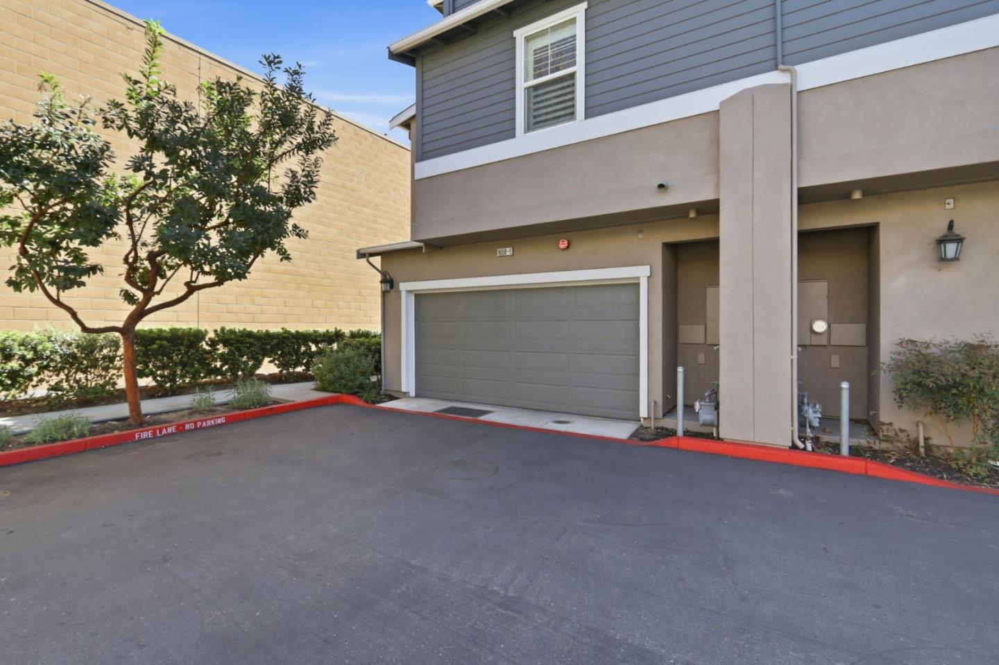 Detail Gallery Image 27 of 32 For 1658 North Pole Pl #1,  San Jose,  CA 95124 - 4 Beds | 4 Baths