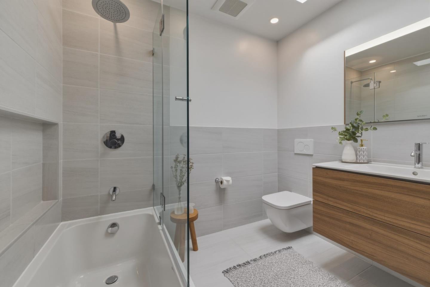 Detail Gallery Image 25 of 73 For 457 Oxford St, San Francisco,  CA 94134 - 3 Beds | 2 Baths