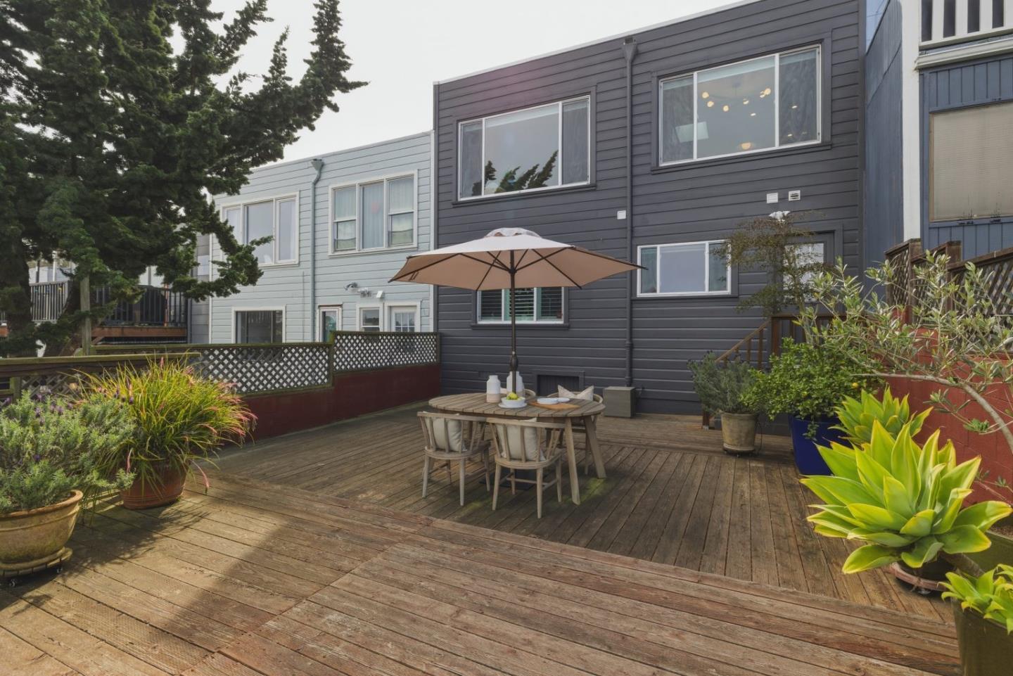 Detail Gallery Image 38 of 73 For 457 Oxford St, San Francisco,  CA 94134 - 3 Beds | 2 Baths