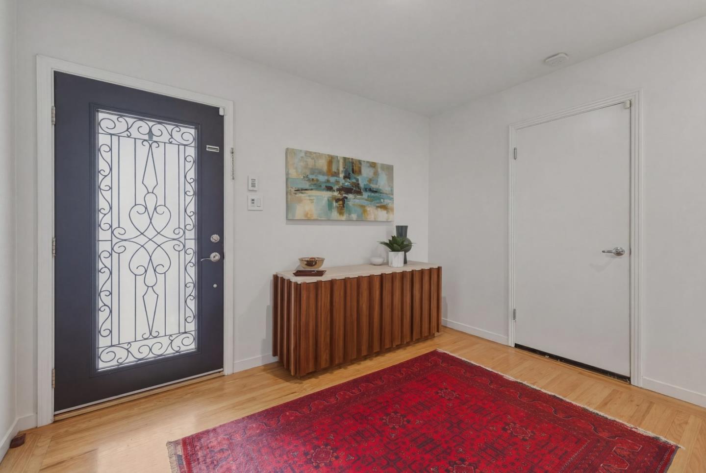 Detail Gallery Image 4 of 73 For 457 Oxford St, San Francisco,  CA 94134 - 3 Beds | 2 Baths