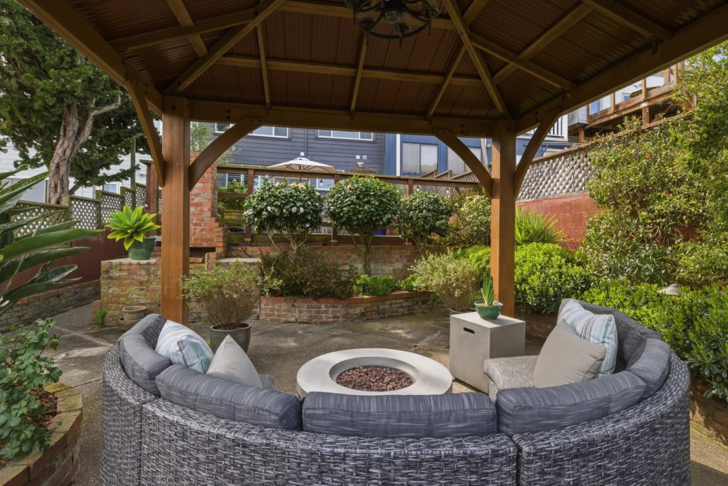 Detail Gallery Image 42 of 73 For 457 Oxford St, San Francisco,  CA 94134 - 3 Beds | 2 Baths