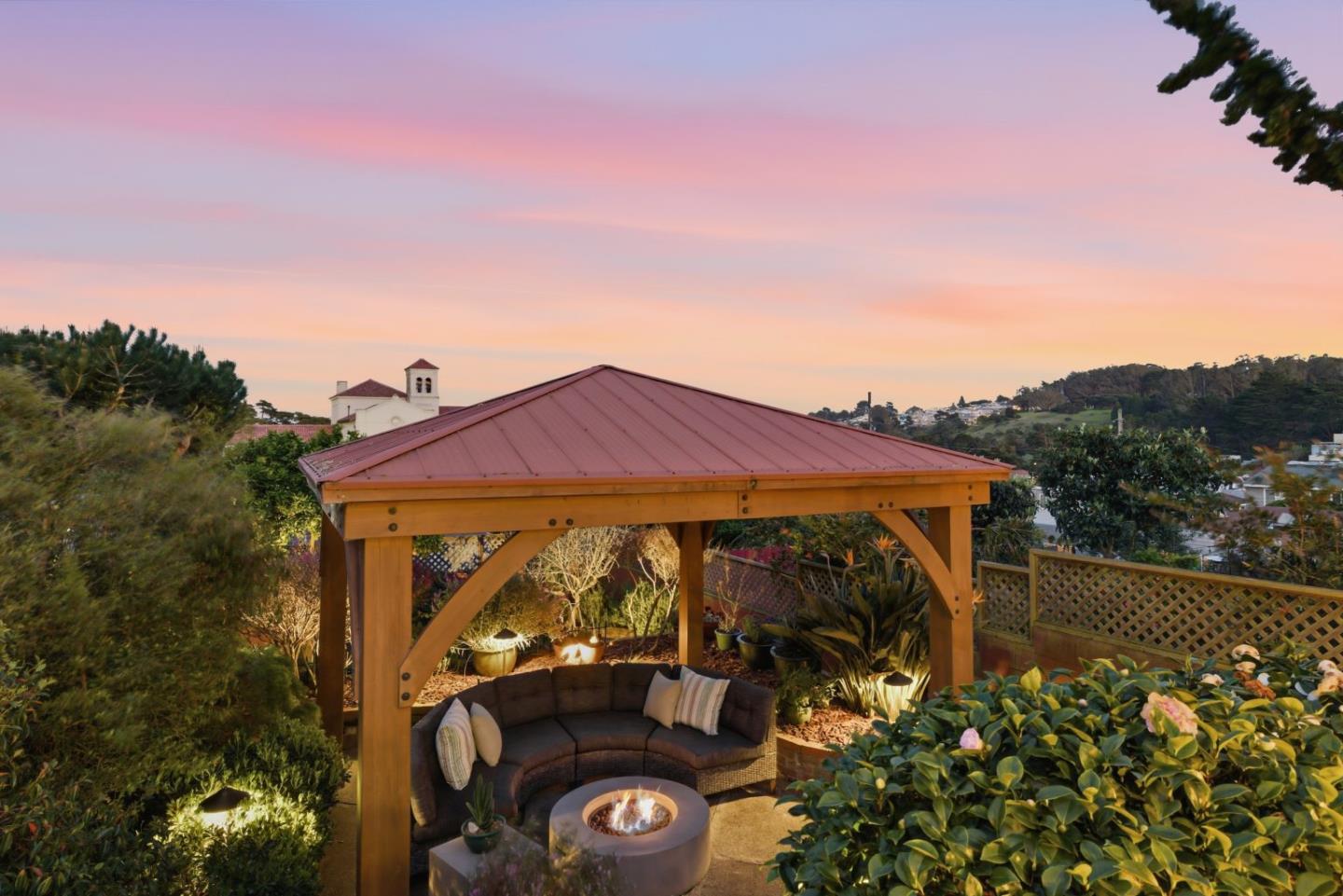 Detail Gallery Image 52 of 73 For 457 Oxford St, San Francisco,  CA 94134 - 3 Beds | 2 Baths