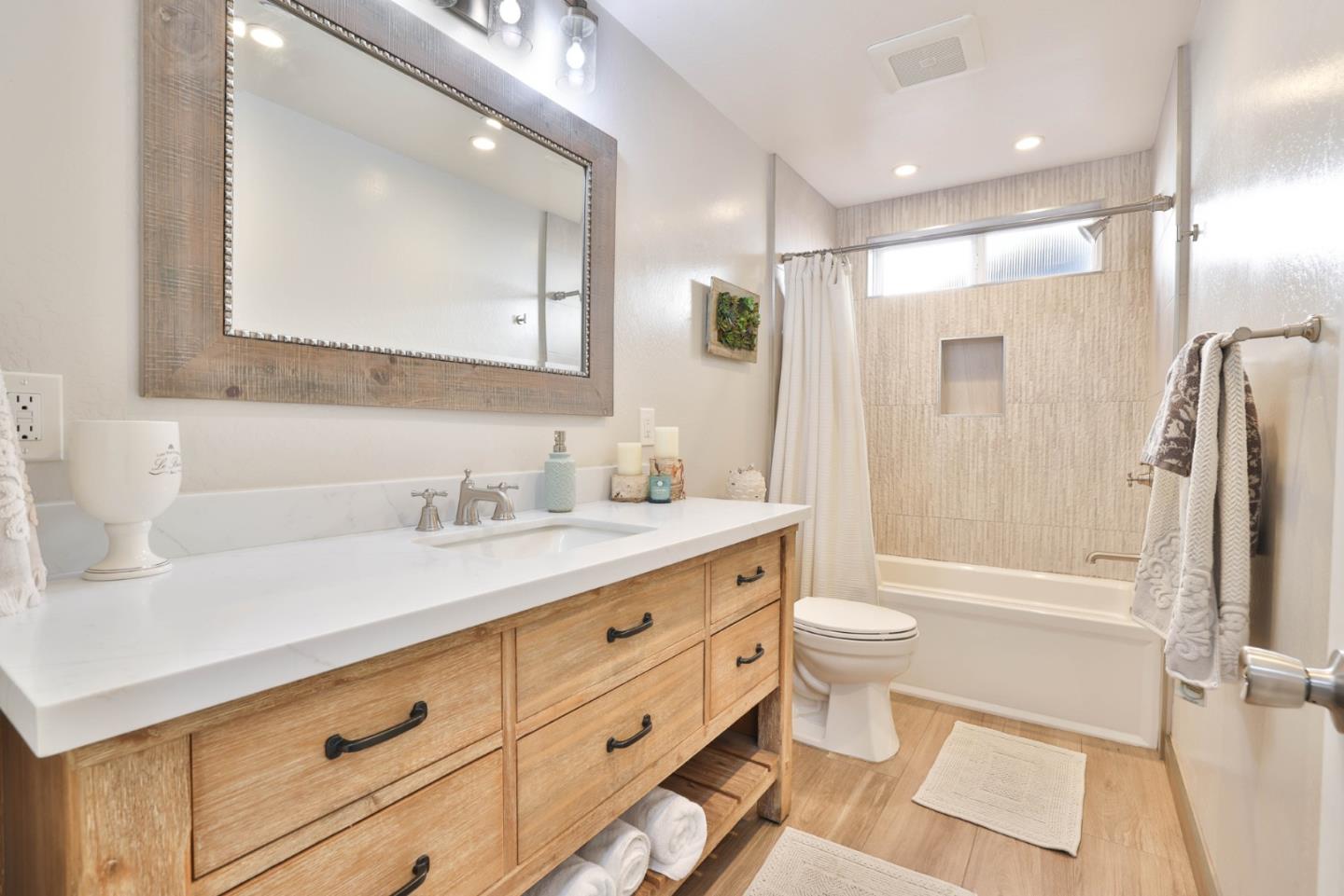 Detail Gallery Image 16 of 29 For 105 Cherry Blossom Dr, San Jose,  CA 95123 - 3 Beds | 2 Baths