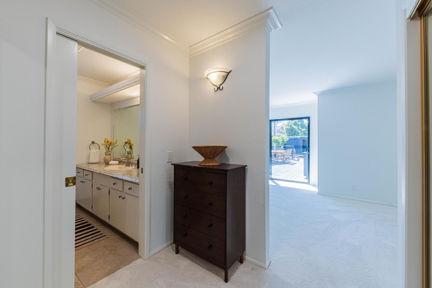 Detail Gallery Image 32 of 51 For 1211 via Paraiso, Salinas,  CA 93901 - 3 Beds | 2 Baths