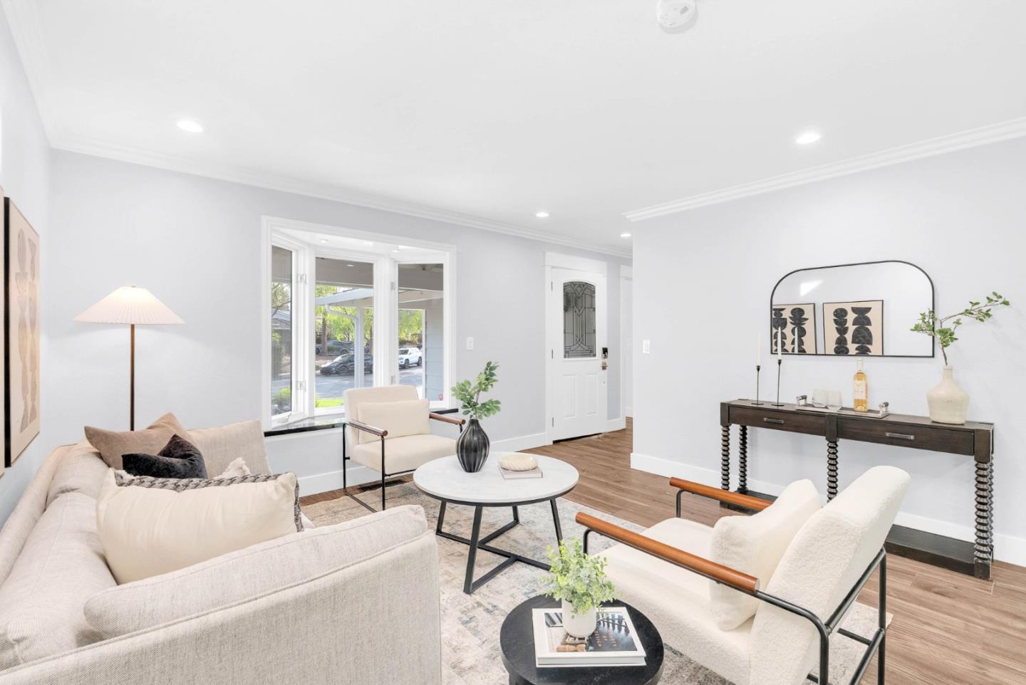 Detail Gallery Image 13 of 71 For 1451 Elwood Dr, Los Gatos,  CA 95032 - 5 Beds | 2/1 Baths