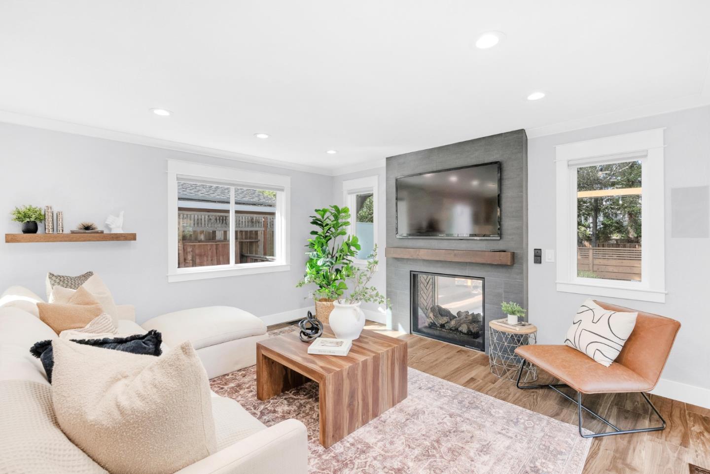 Detail Gallery Image 32 of 71 For 1451 Elwood Dr, Los Gatos,  CA 95032 - 5 Beds | 2/1 Baths