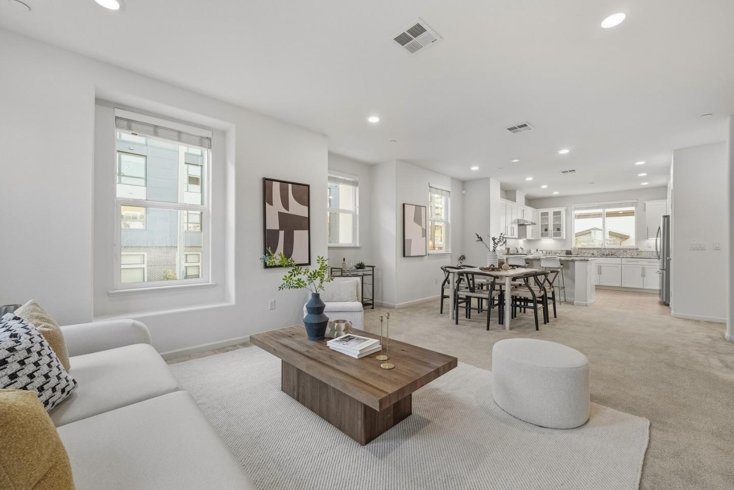 Detail Gallery Image 2 of 38 For 1011 Giacomo Ln #1,  San Jose,  CA 95131 - 4 Beds | 3/1 Baths