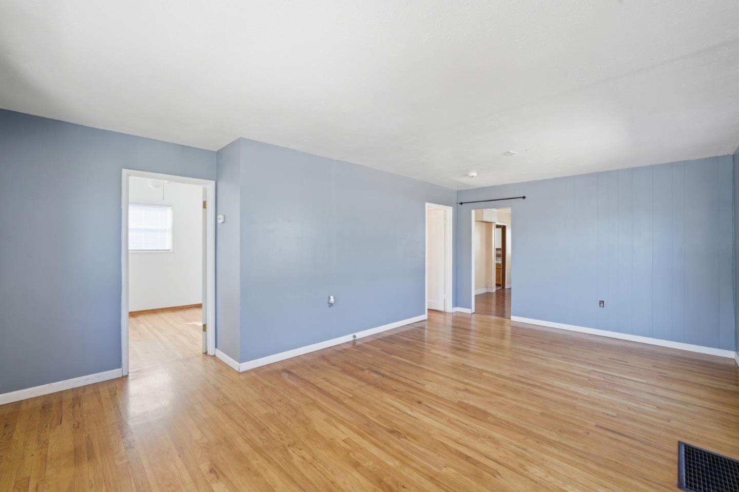 Detail Gallery Image 19 of 42 For 1270 Pierce St, Santa Clara,  CA 95050 - 3 Beds | 1 Baths